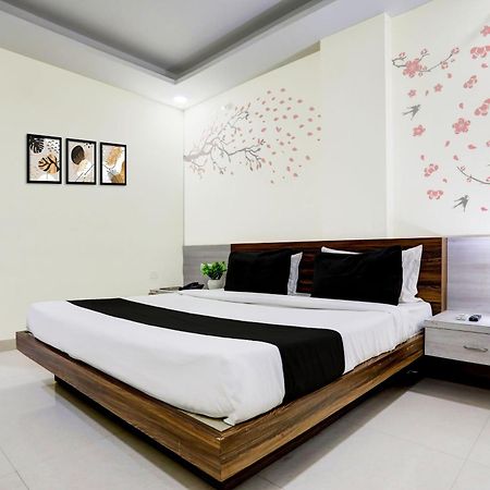 Super Townhouse Hoshangabad Road Near Aashima Mall Samarda Kaliāsot 外观 照片