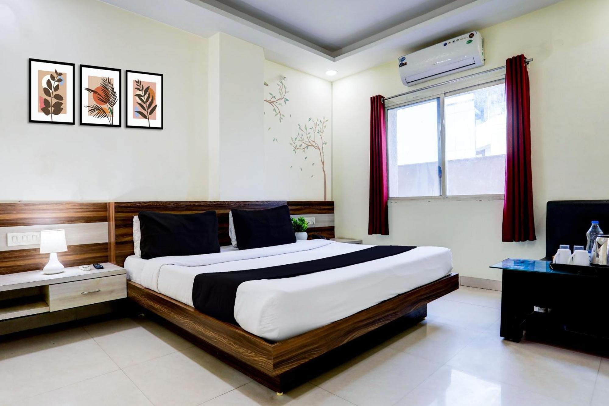Super Townhouse Hoshangabad Road Near Aashima Mall Samarda Kaliāsot 外观 照片