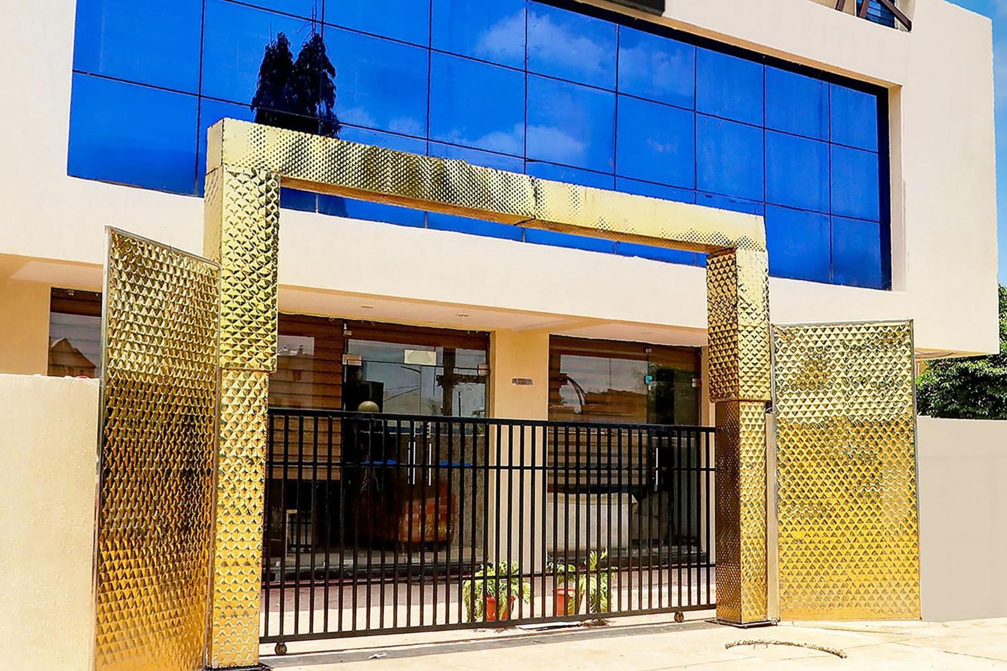 Super Townhouse Hoshangabad Road Near Aashima Mall Samarda Kaliāsot 外观 照片